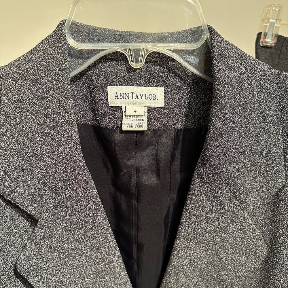 Ann Taylor - 2 Piece Pants Suit, Gray,  Jacket Size  4, mini skirt 6